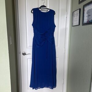 Elegant Royal Blue Sleeveless Evening Dress
